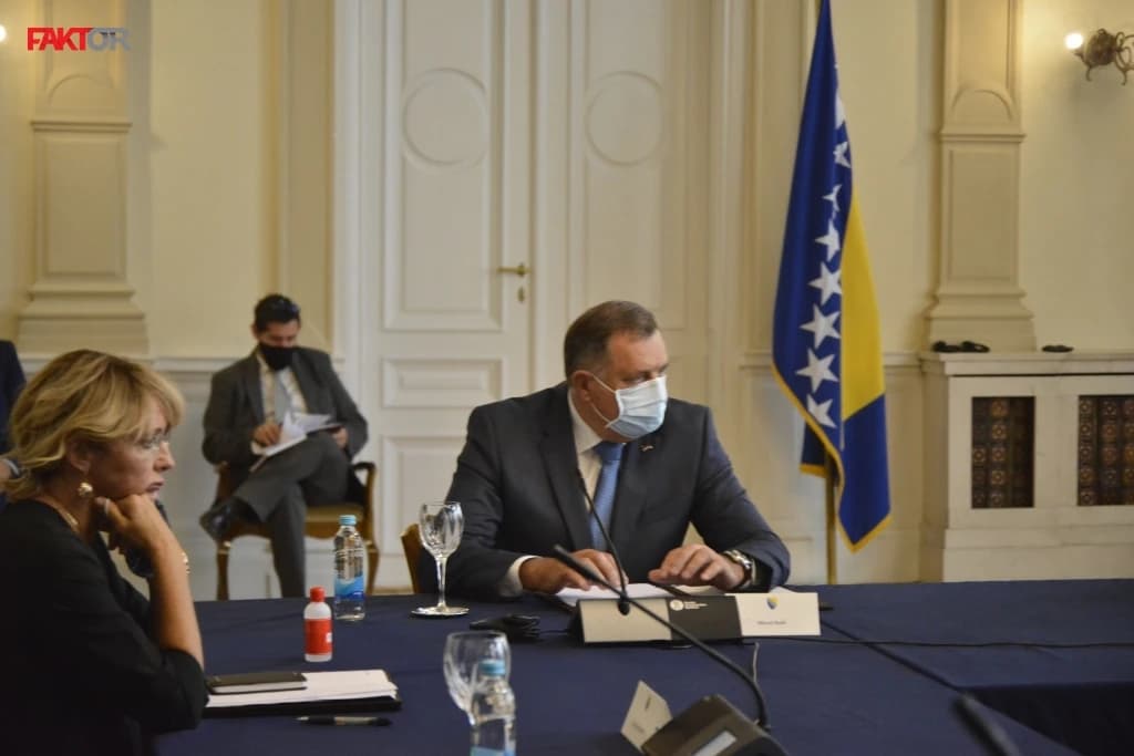 Dodik nervozan nakon sastanka s Palmerom: "Komšić nije normalan; lažne informacije o Markalama; Ranko Debevec..."