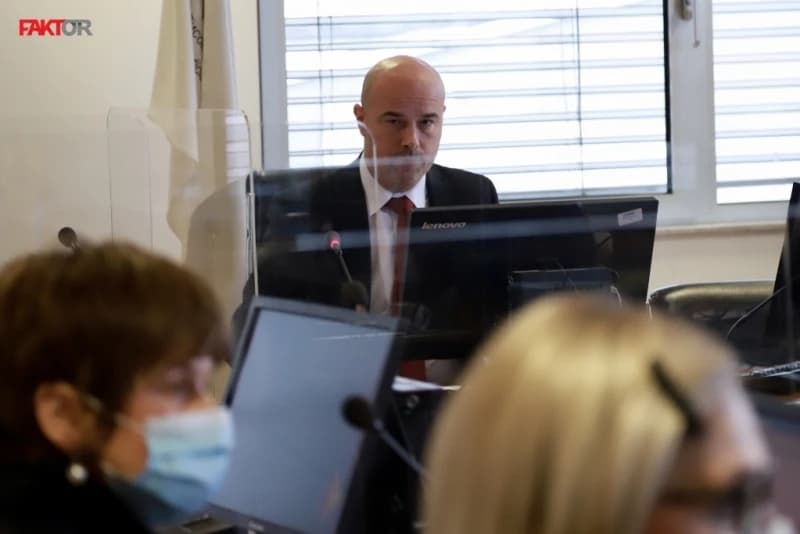 Biljana Simeunović: Tegeltija je naštetio pravnicima u BiH, nije bio "ugrožen" u sarajevskim kafanama i skupom hotelu