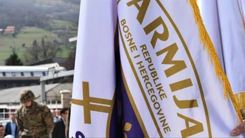 Borci Prvog korpusa ARBiH traže Mandićevo izvinjenje