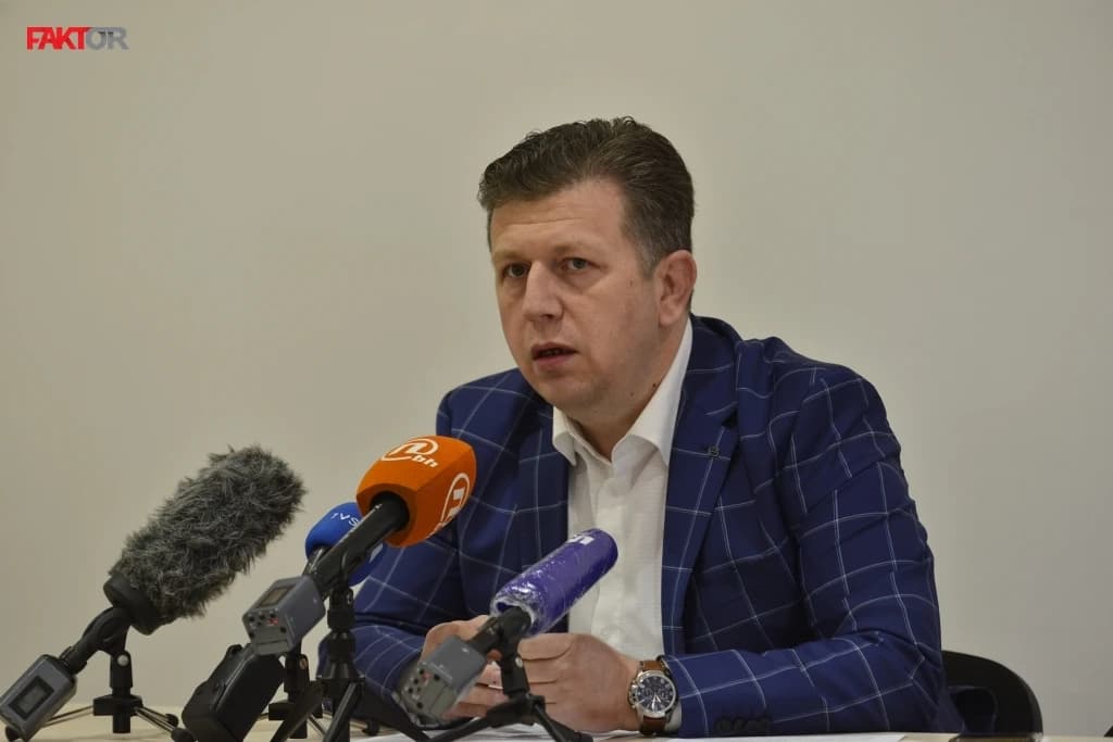 Šatorović: Jedan broj poslodavaca već podržava naš prijedlog zakona o najnižoj plaći u FBiH