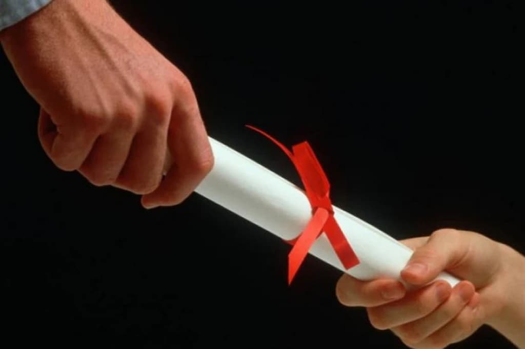 Zašto nije počela provjera diploma u institucijama BiH: Već godinu usvajaju, povlače, dorađuju