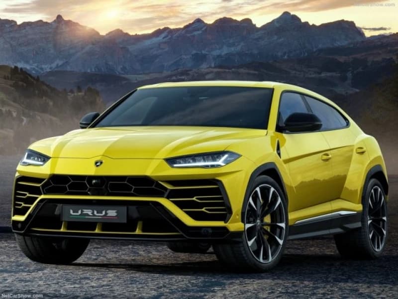 Bosanci i Hercegovci uvezli automobile u vrijednosti blizu 400 miliona KM, najskuplji je "ferrari F 142"