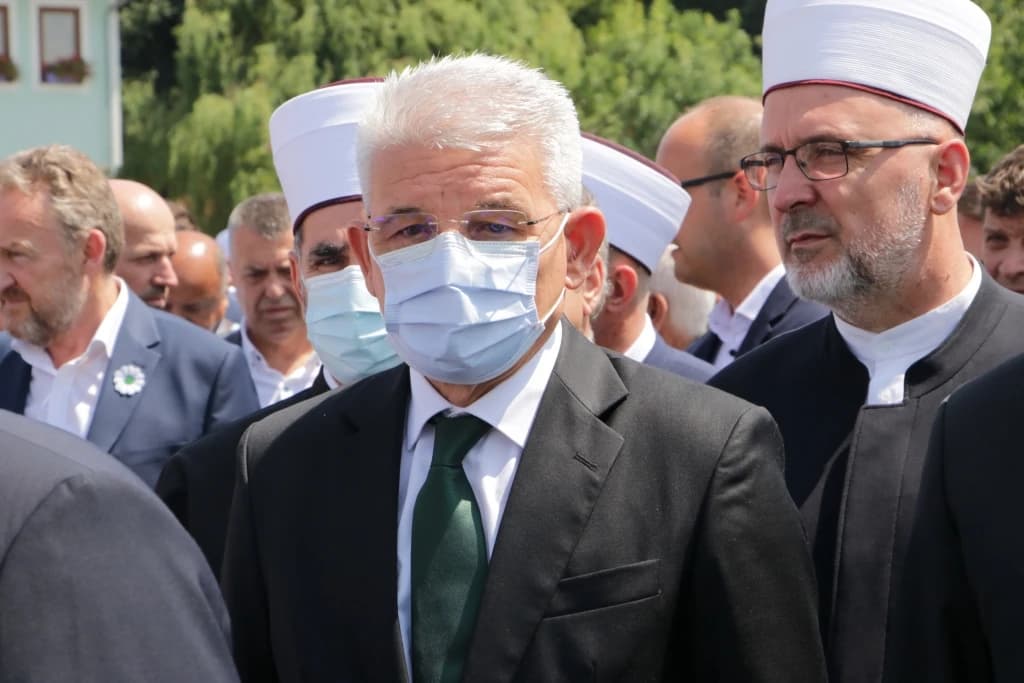 Džaferović na pitanje o Vulinu: Ne komentiram nekog tamo ministra, ali zagovornici "srpskog svijeta" moraju znati ...