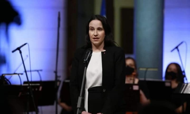 Ni populizam nije jeftin: "Passatu" pada cijena za deset posto, hoće li ga Karić uopće prodati?