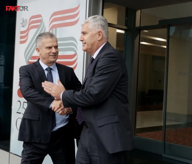 Radončić: SDA radikalizirala hrvatsko-bošnjačke odnose, samo da SDA nije u Predsjedništvu, Komšić projekat SDA