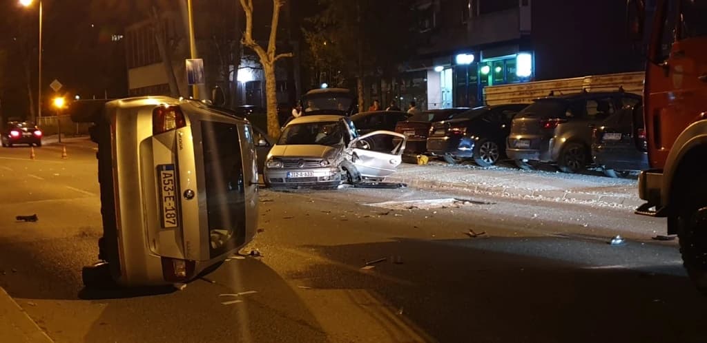 Nesreća na Brčanskoj Malti u Tuzli: Vozači zadržani na UKC-u Tuzla, povrijeđeno i šestogodišnje dijete