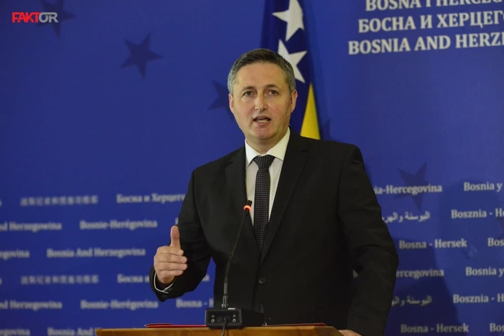 Bećirović se pokušao izvući: Nije došao na Komisiju, pa tražio da se PDV vrati na dnevni red