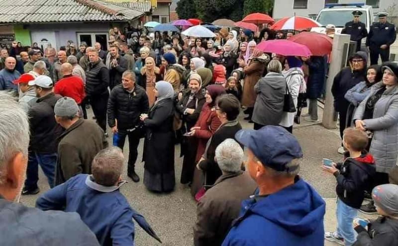 Sinanović: Ambulantu u Željeznom Polju žele smjestiti u osnovnu školu, ima li to igdje na svijetu?