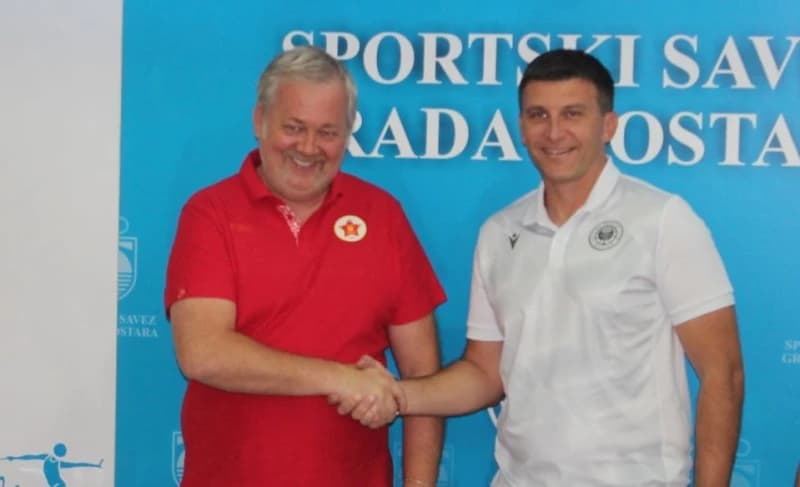 Na isti dan: Mostarci ostali bez trenera, Osim i Jakirović napustili Velež i Zinjski