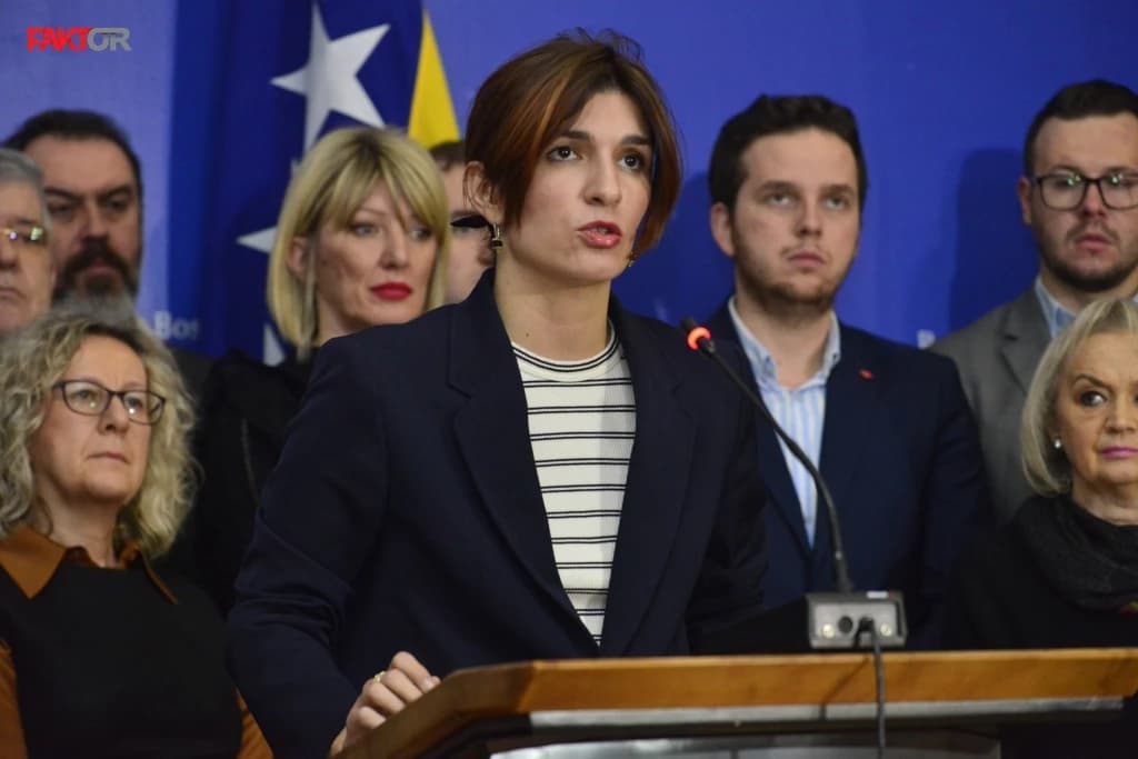 Ćudić: Nisam sigurna da ću podržati formiranje Vijeća ministara, sporna sam nekima u "Osmorci", a nisu Čavara i Nešić
