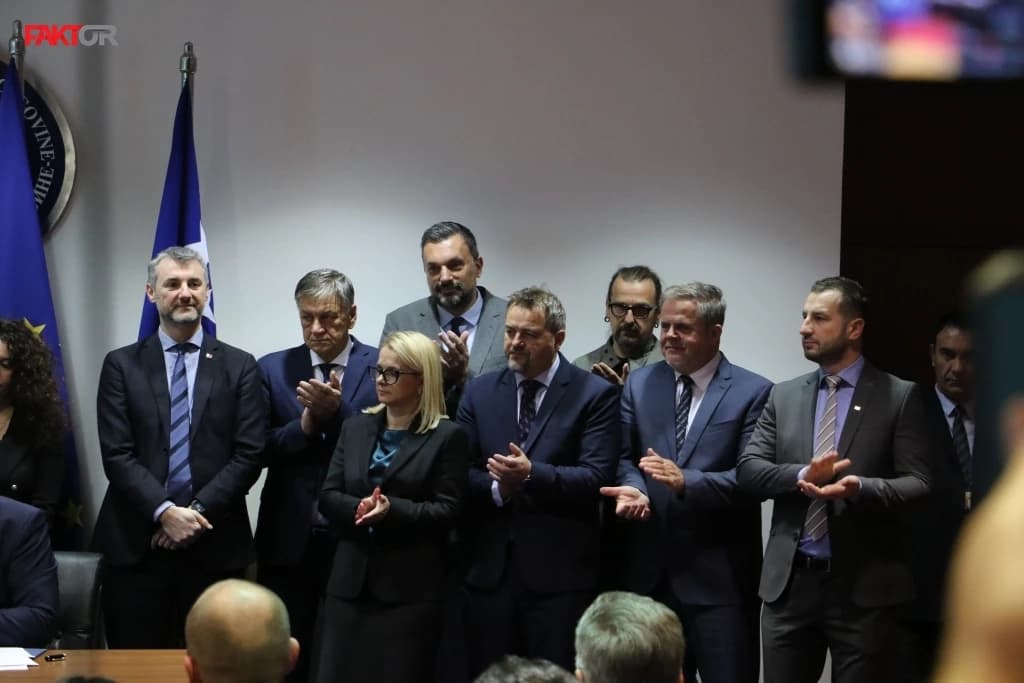 Hoće li Ministarstvo vanjskih poslova biti predmet rasprave i neslaganja među strankama "Osmorke"?