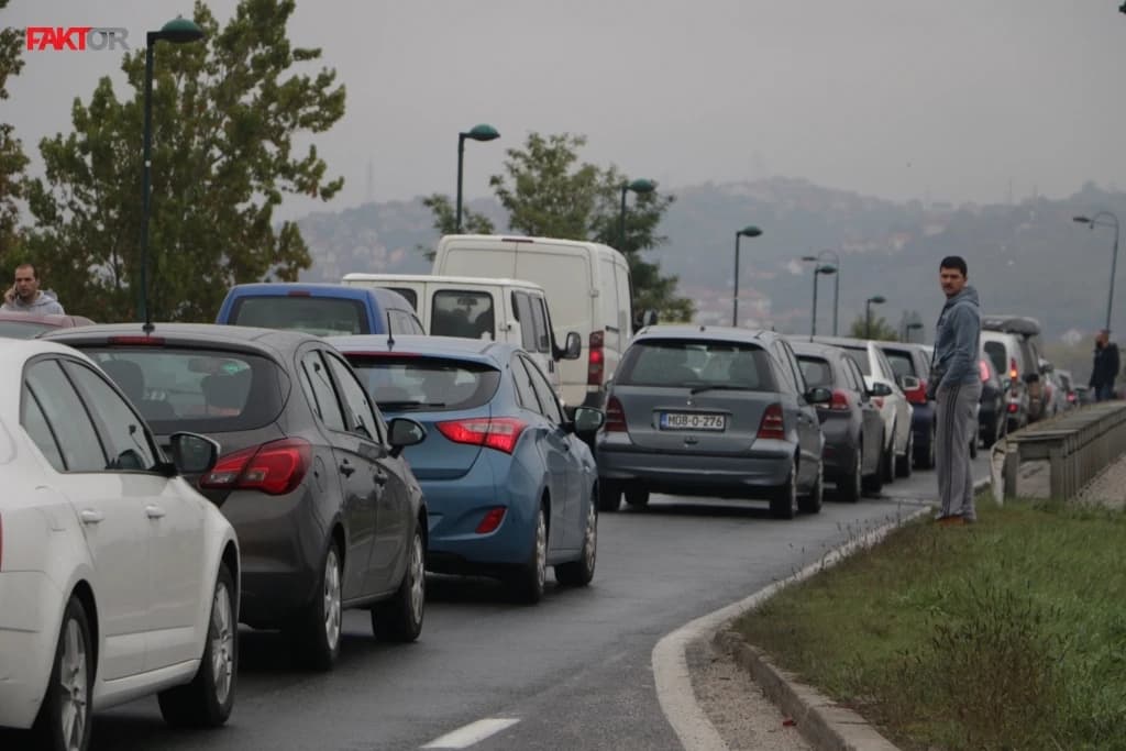 U 2022. godini Bosanci i Hercegovci kupili su automobile u vrijednosti 800 miliona KM, najskuplji 500.000 KM