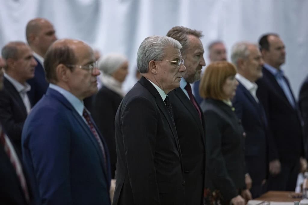 SDA: Udruženi PR poduhvat Konaković - Dodik samo potvrđuje servilnost "Trojke"