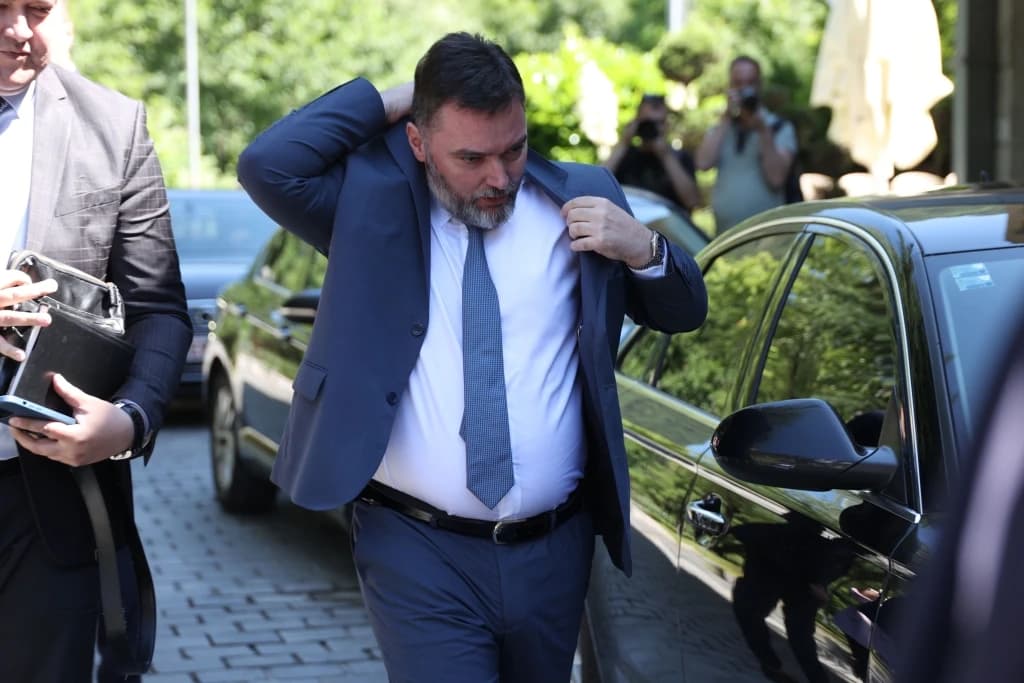Zašto većina zastupnica iz vladajuće koalicije nisu podržale inicijativu za smjenu Košarca