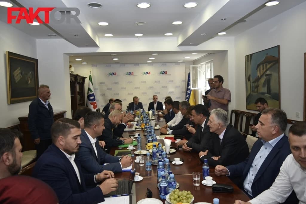 SDA: Strategija odbrane Srbije još jedan izraz agresivnog odnosa prema BiH