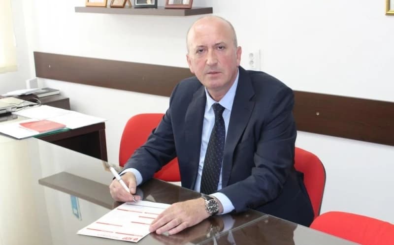 Direktor UKC-a Tuzla Vahid Jusufović: Zatražili smo 25 respiratora od FUCZ-a
