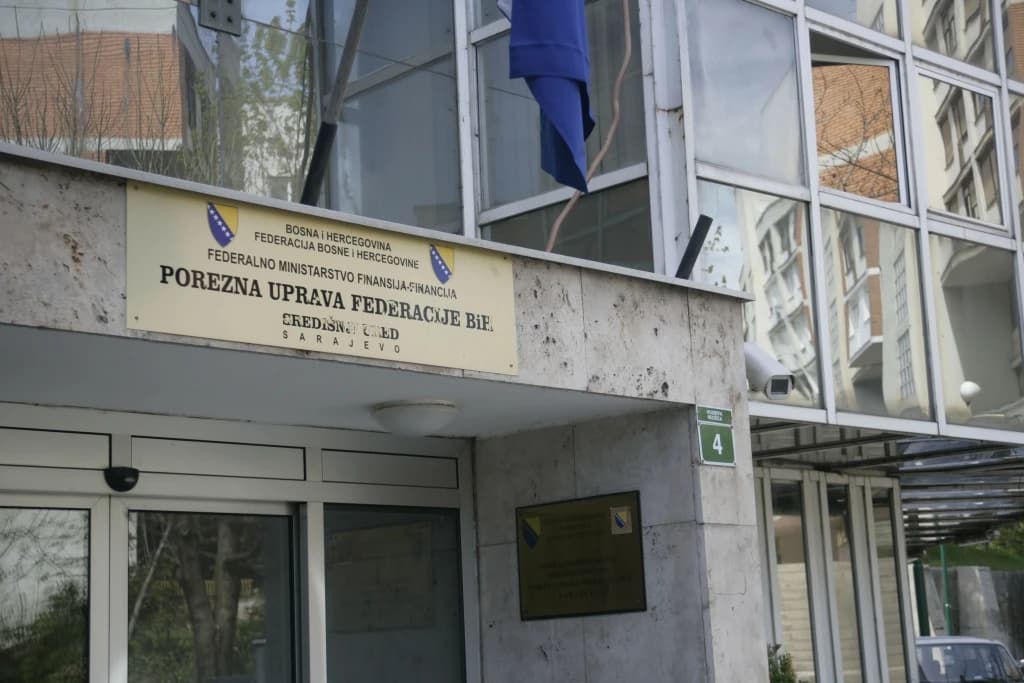 Porezna uprava FBiH: Kontrolisani pekari, građevinci, trgovci...