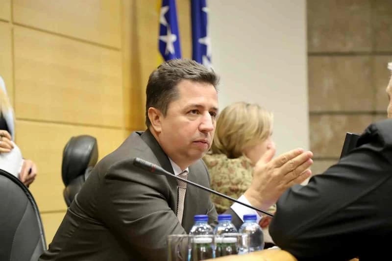 Zaimović: Upad kantonalne inspekcije usred sjednice Zastupničkog doma FBiH je sramota za njih