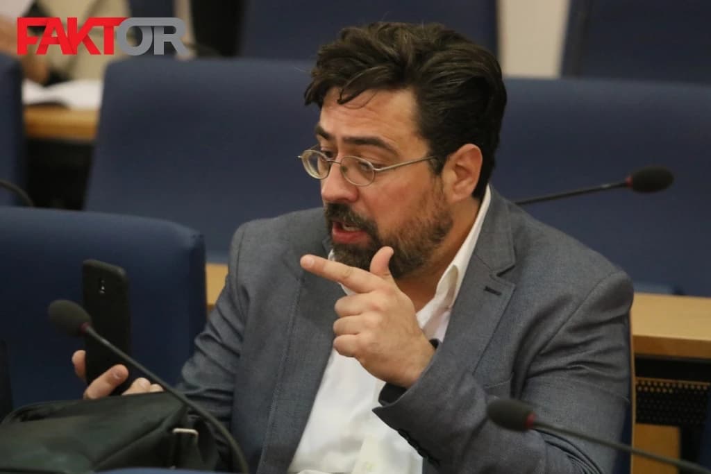 Damir Nikšić se obrušio na "ekspertnu vladu i nove načelnike", a šta građani misle o tome