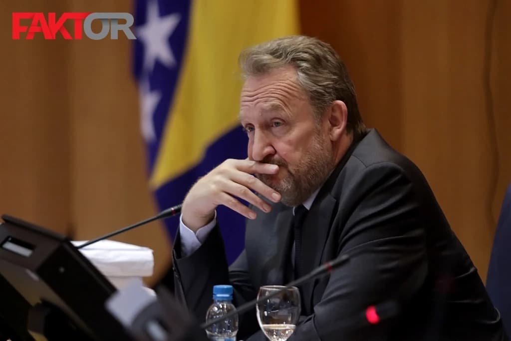 Izetbegović od Inzka zatražio da konačno dostavi originalan tekst Dejtonskog sporazuma