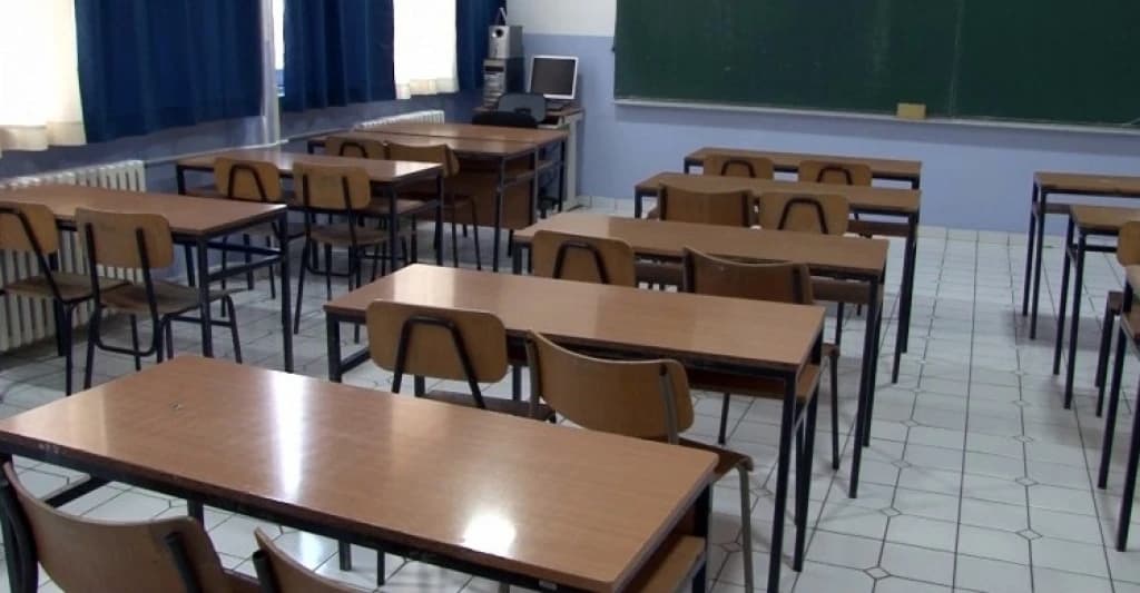Druga strana online nastave: Đaci sve više trebaju instrukcije, čak i iz maternjeg jezika