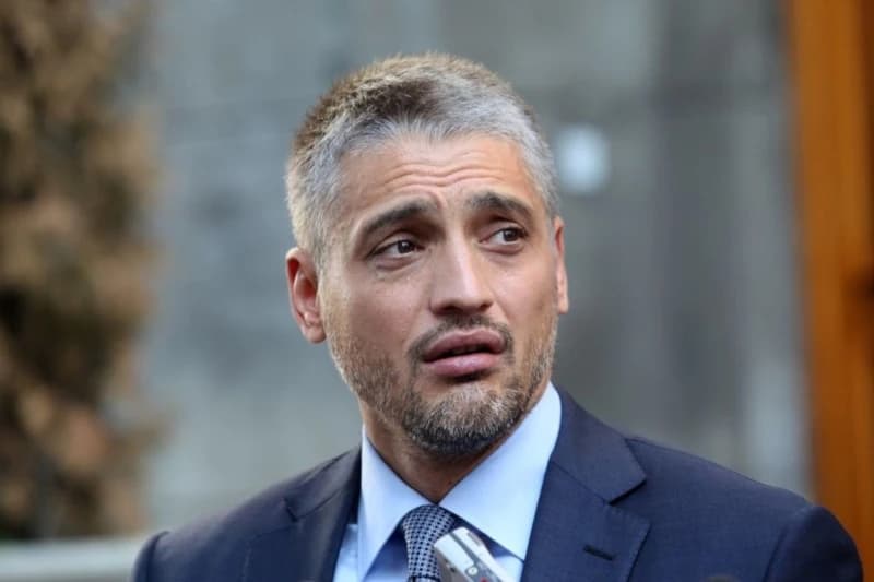 Jovanović o dolasku u Potočare 11. jula, rezolucijama o Srebrenici, porodicama žrtava genocida...