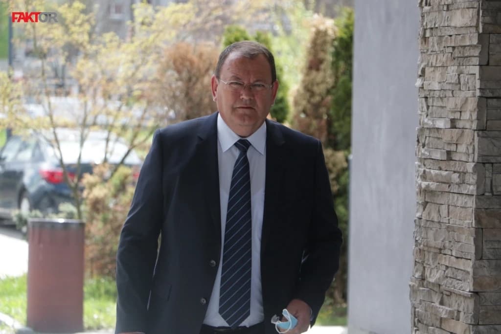 Šok za Mostarce: Šemsudin Hasić više nije predsjednik FK Velež