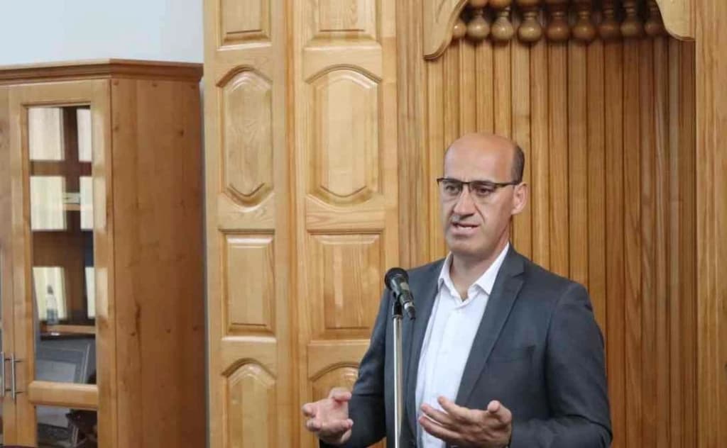 Salkić o Danu srpskog jedinstva u školama: Dokaz nasilnog uspostavljanja "srpskog sveta"