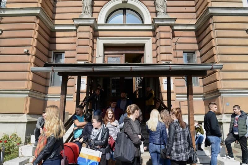 Sarajevski studenti pred sutrašnje proteste poručili: Vratite SPUS studentima, ne treba nam elitističko udruženje