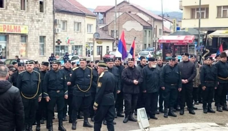 Dodik izgradio paravojsku: Četnički pokret, 120.000 lovaca i Žandarmerija do zuba naoružana