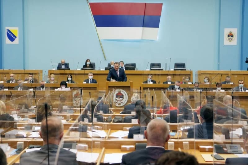 U NSRS-u vanredno stanje: Tužilaštvo BiH traži listing glasanja o osnivanju agencije za lijekove RS-a