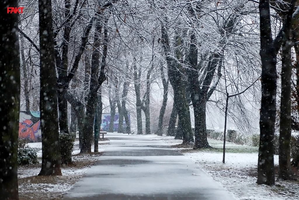 Stiže snijeg, zbog vjetra upaljen žuti meteoalarm za cijelu BiH