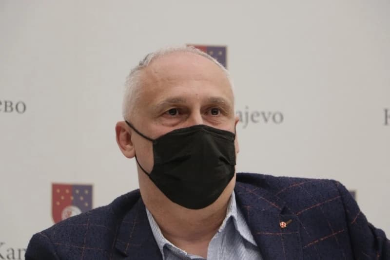 Vranić zabranio "hladne" programe i redovne preglede kod ljekara, primaju se samo hitni slučajevi