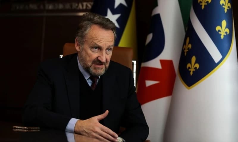 Izetbegović: Dodik uporno ponižava Čovića, HDZ je i u Neumu tražio nemoguće