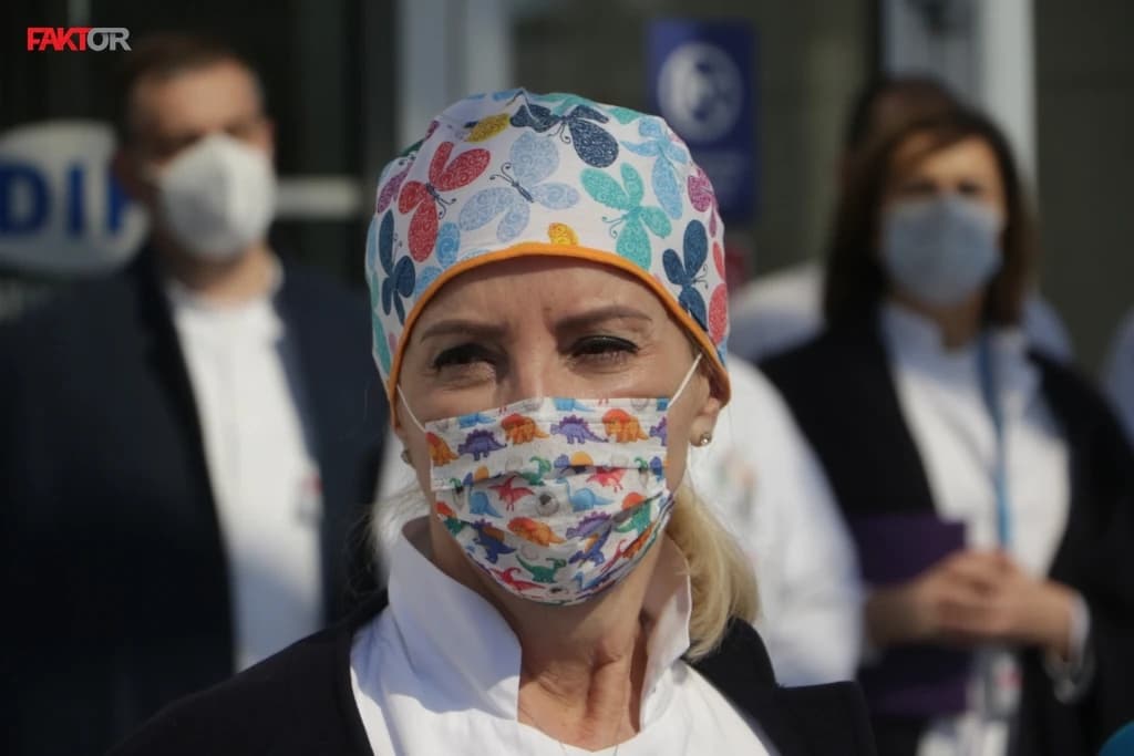 Prof. dr. Izetbegović: Vranić iznosi neistine, KCUS ima dovoljno interventnih kardiologa, vaskularnih hirurga...