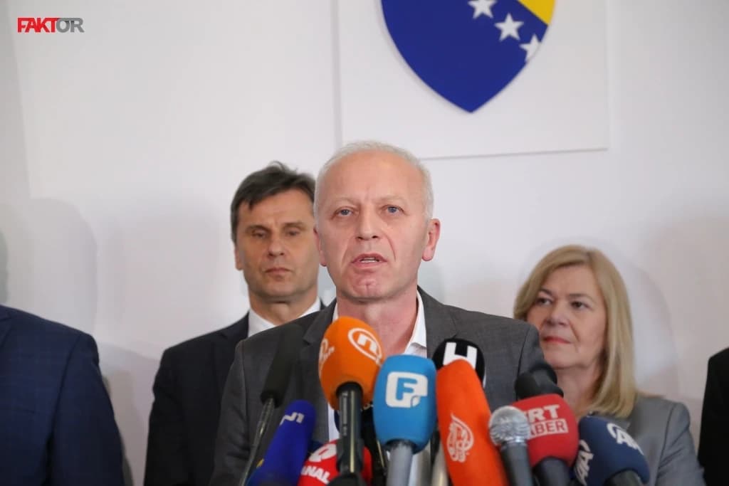 O minimalnoj plaći na današnjoj sjednici ESV-a, na stolu nacrt Ministarstva finansija