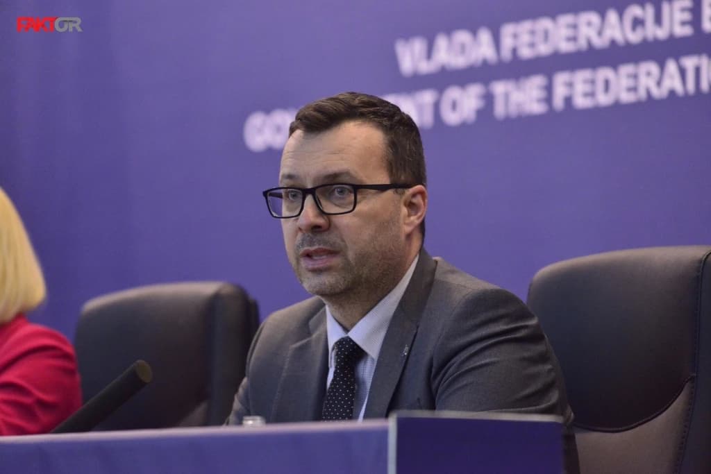 Džindić: Ako bismo povećali plaće rudarima za 20 posto, to bi na godišnjem nivou koštalo 60 miliona KM