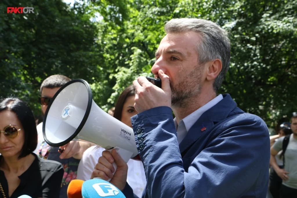 Penzioneri s minimalnim penzijama u TK će dobiti po 100 KM, šta je sa penzionerima u KS, Forto šuti