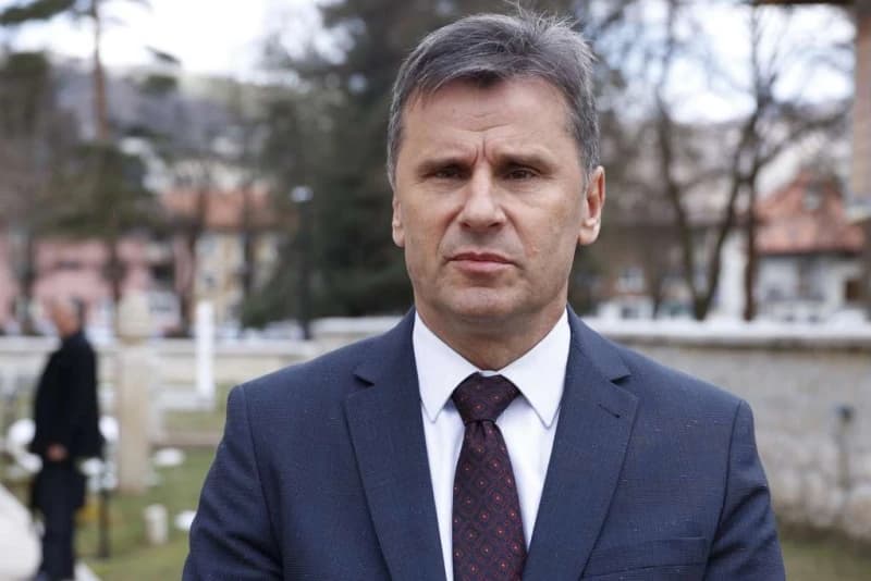 Vlada FBiH će pomoći 531.000 osobu, Novalić pozvao i kantone da pomognu stanovništvo