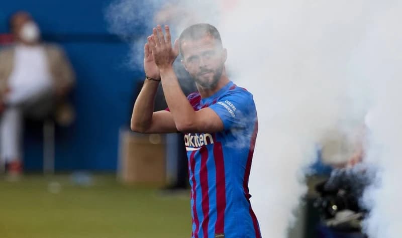 Xavi otpisao pet fudbalera, poznata sudbina Pjanića