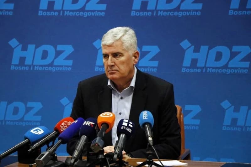 Čović ne brine što bi SDA mogla imati većinu u Klubu Bošnjaka, to neće utjecati na sporazum sa "Osmorkom"
