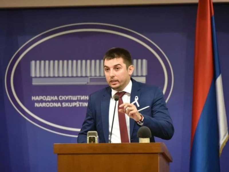 Prepušta li "Osmorka" Dodiku i Čoviću odlučivanje u Vijeću ministara: Bošnjačka pozicija ide Šuliću iz SNSD-a?