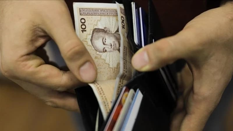 U FBiH prosječna neto plaća u novembru bila 1.161 KM