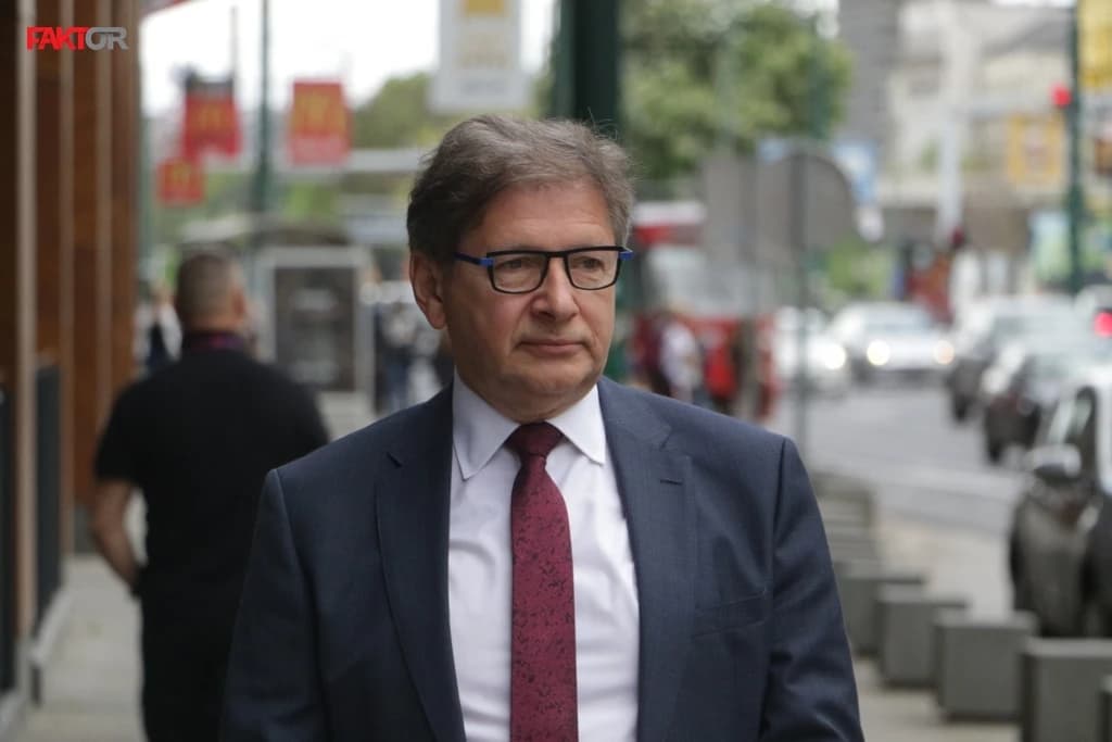 Hadžikadić: Nešto nam se sprema, a mi opet nespremni