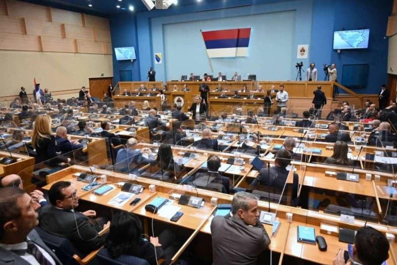 NSRS usvojio zaključke: Pozvan sudija iz RS-a da se povuče iz Ustavnog suda BiH