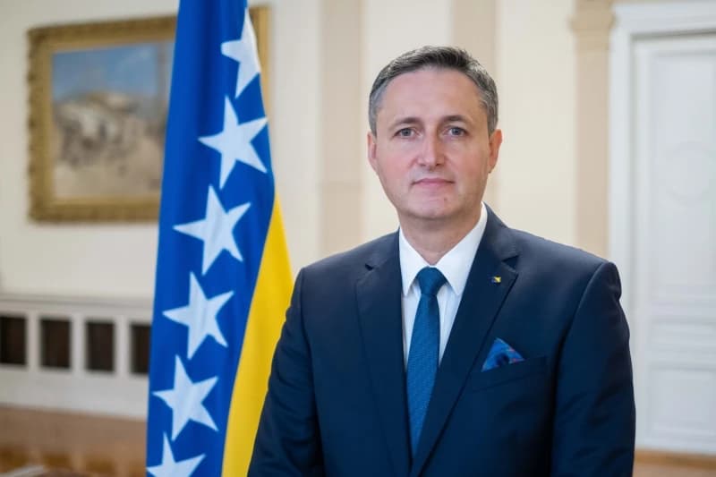 Da li je i zašto Bećirović tražio da njegovim sastancima u Zagrebu ne prisustvuje ambasador BiH?