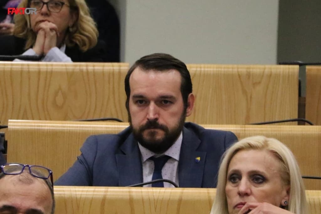 Čavalić i Omerović uputili prijedlog izmjena Krivičnog zakona FBiH: Do deset godina zatvora za pijane vozače