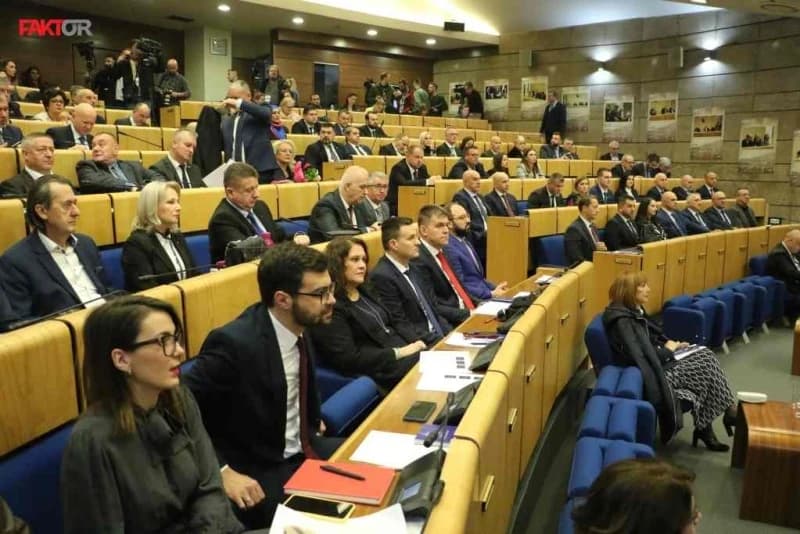 Marinković-Lepić sazvala vanrednu sjednicu: Preduvjet za imenovanje Vukoje u Ustavni sud