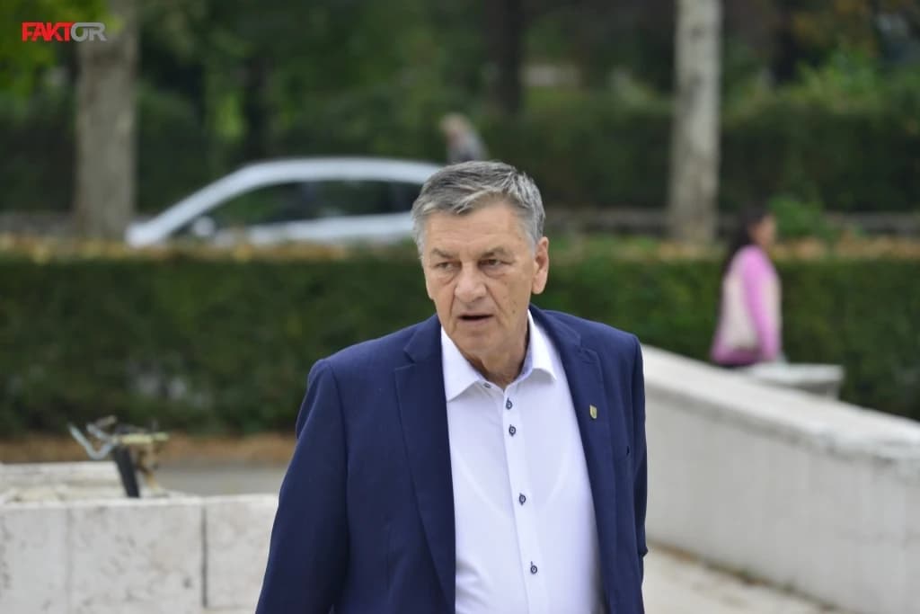 Kasumović: Ako ne budemo vlast u ZDK, napuštamo koaliciju i na višim nivoima