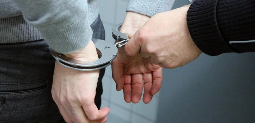 Dvojac koji je napao povratnika u Derventi osumnjičen za pokušaj ubistva